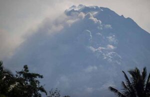 Endonezya’da yanardağ patlaması! Ölen dağcıların sayısı 23’e çıktı