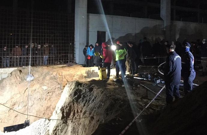 Tekirdağ’da fabrika inşaatı göçtü! Toprak altında kalan 1 işçi hayatını kaybetti
