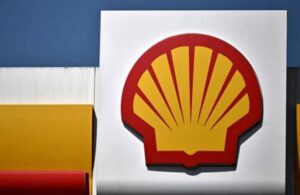 Shell, Kızıldeniz’deki tüm sevkiyatlarını askıya aldı