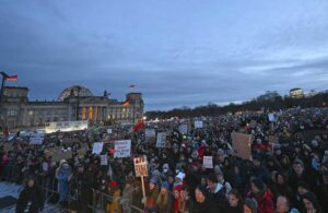 Almanya Cumhurbaşkanı Steinmeier: Aşırı sağa karşı sokaklara çıkanlar hepimizi cesaretlendiriyor