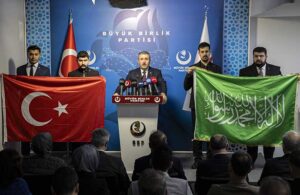 Mustafa Destici hilafet bayrağı açtı