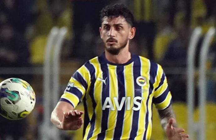 Fenerbahçeli Samet Akaydin’e talip çıktı