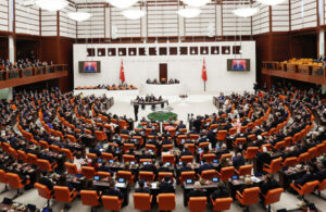 CHP’nin ‘Emeklilerin sorunları araştırılsın’ önerisi AKP ve MHP oylarıyla reddedildi