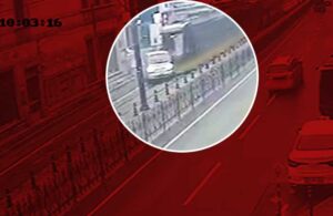 Beyoğlu’ndaki kazanın görüntüleri ortaya çıktı! Tramvay kamyoneti metrelerce sürükledi