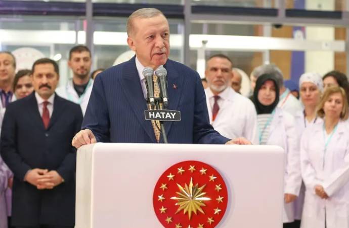 Erdoğan deprem üzerinden muhalefeti hedef aldı