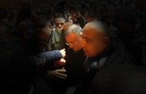 Hatay’daki anma töreninde Lütfü Savaş’a protesto
