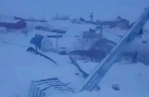 Ardahan’da Çığ felaketi! 4 ev karlar altında kaldı