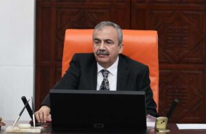 Sırrı Süreyya Önder Meclis oturumunu yönetirken rahatsızlandı