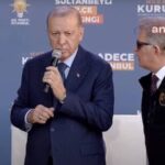 Erdoğan Sultanbeyli'de Kurum'u sahneye çağırdı, görevli uyardı: Efendim onlar Sancaktepe'de...