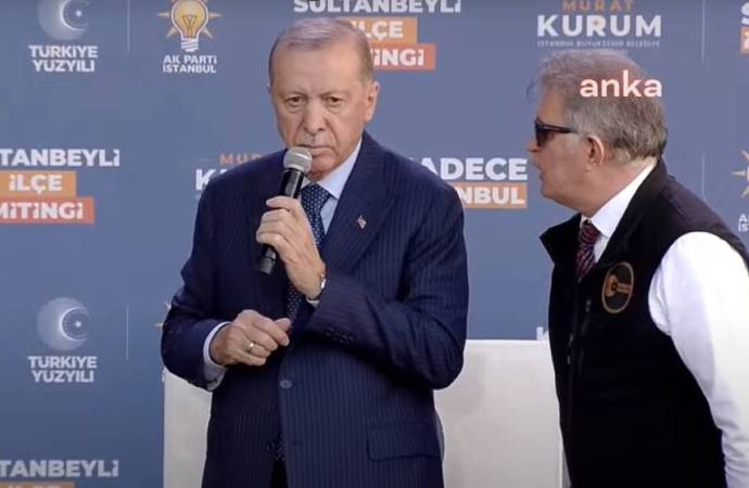Erdoğan Sultanbeyli’de Murat Kurum’u sahneye çağırdı, görevli uyardı: Efendim onlar Sancaktepe’de…