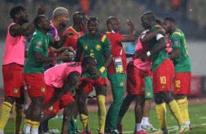 Kamerun’da yaş skandalı! 62 futbolcu men edildi