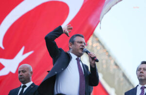 Özgür Özel’den Erdoğan’a: Sen değil misin Fesli Deli Kadir’in elini öpen