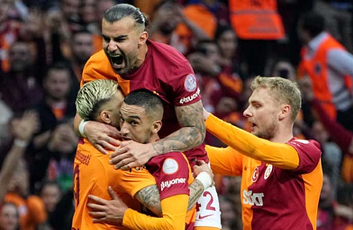 Galatasaray’ın Adana Demirspor maçı kamp kadrosunda 1 eksik
