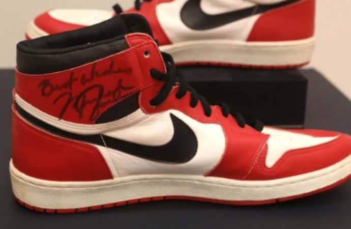 Ticaret Bakanlığı Michael Jordan imzalı ayakkabıyı satışa çıkardı! Fiyatı 5 milyon lira