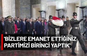 Özgür Özel CHP’li belediye başkanlarıyla Anıtkabir’i ziyaret etti