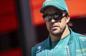 Efsane pilot Fernando Alonso imzaladı! 2026’ya kadar Formula 1’de