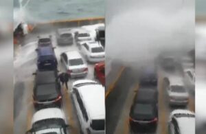 Marmara’da fırtına! Feribottaki onlarca araç hasar gördü