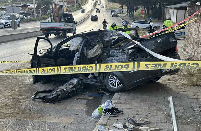İzmir’de otomobil takla attı! 18 yaşındaki yolcu hayatını kaybetti