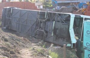 Malatya’da yolcu otobüsü devrildi! 1’i ağır 22 yaralı