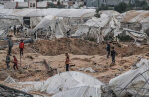 İsrail’in Refah’taki iki eve yaptığı saldırıda ölenlerin sayısı 24’e yükseldi