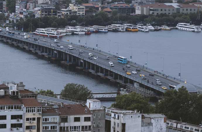 İstanbul’da iki köprü trafiğe kapatılacak