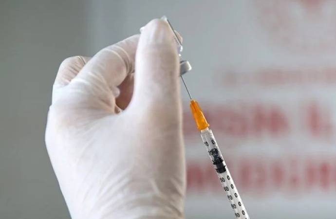 Ekrem İmamoğlu sözünü tuttu: Ücretsiz HPV aşısı uygulaması başlıyor