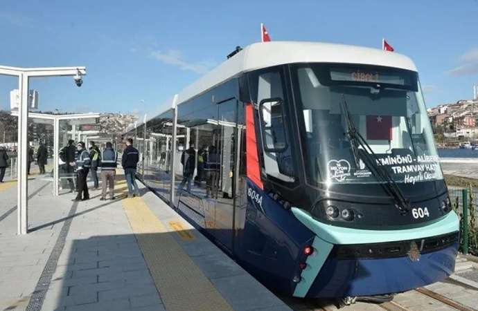 İstanbullular dikkat! Eminönü-Alibeyköy tramvay hattında arıza