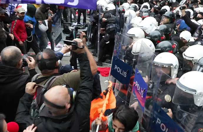 1 Mayıs, polis, süpürün, gazeteci, tgc, türkiye gazeteciler cemiyeti