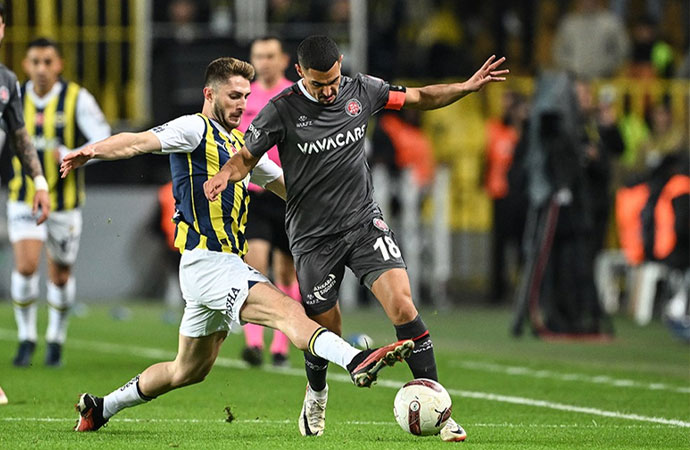 Fenerbahçe sezonun ilk transferini yaptı