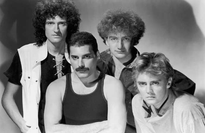 Queen’in müzik müzik arşivi rekor fiyata satıldı