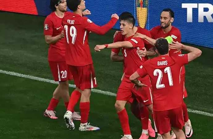 Euro 2024’te kader mücadelesi! Türkiye-Çekya maçı saat kaçta hangi kanalda?