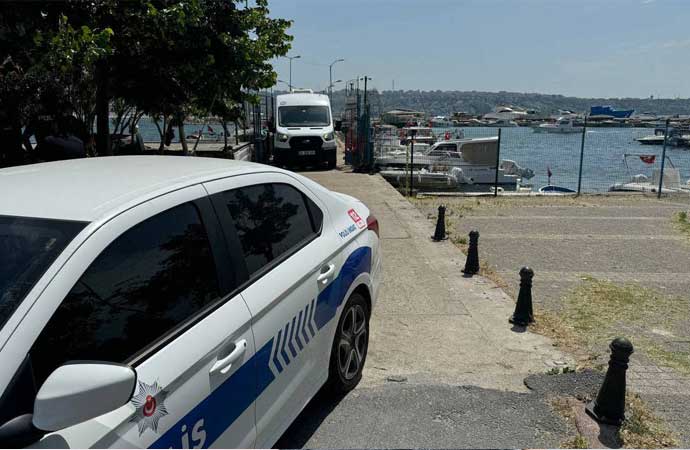 İstanbul’da korkunç olay! Denizde halıya sarılmış kadın cesedi bulundu