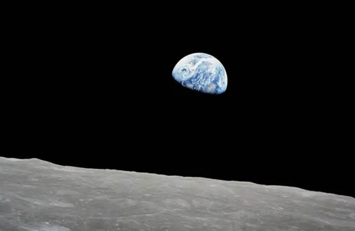 ‘Dünya’nın doğuşu’ fotoğrafını çeken astronot William Anders uçak kazasında hayatını kaybetti