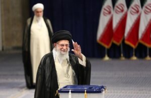 İran'da Cumhurbaşkanı seçimi! Oy verme süresi üçüncü kez uzatıldı