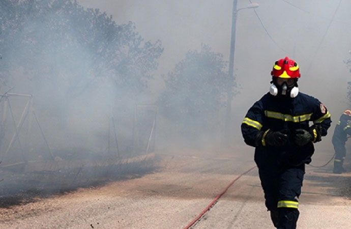 Yunanistan’da orman yangını: 3 köy tahliye edildi, bazı yollar trafiğe kapatıldı