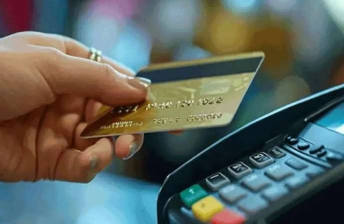 Kredi kartlarında yeni dönem başlıyor! Temassız ödeme limiti değişti