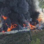 Bursa’da geri dönüşüm tesisinde çıkan yangın 3 fabrikaya sıçradı! Müdahale sürüyor