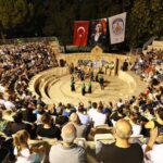 Efes Selçuk’ta Madımak Katliamı’nın 31. yılı türküler ile anıldı