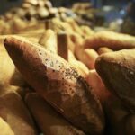 Vatandaş ekmek zamlarına tepkili: Bulgur pilavına devam