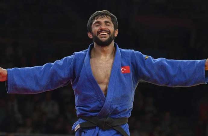 Milli judocu Salih Yıldız bronz madalyayı elinden kaçırdı