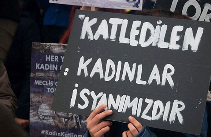 İstanbul’da kadın cinayeti! Boşanma aşamasındaki eşini sokak ortasında öldürdü