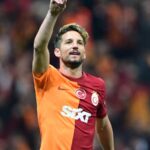 Galatasaray Mertens’in sözleşmesini uzattı! Yıldız oyuncunun maaşı belli oldu