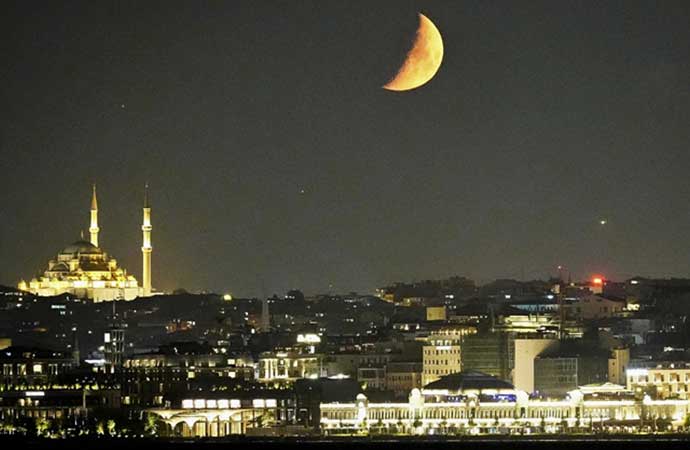 İstanbul’da nem yüzde 100’e çıktı, gece vatandaşları uyutmadı