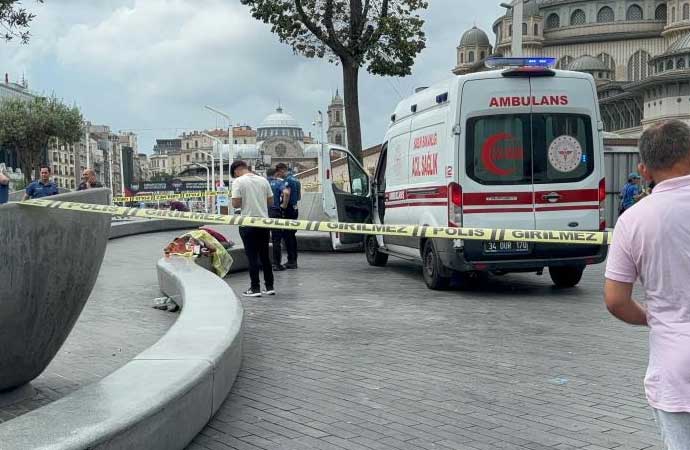 Taksim’de şüpheli ölüm! Bankta bulundu