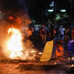 Venezuela’da halk sokağa indi, seçim protestolarında kan aktı