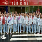 Olimpiyatlarda Türk takımının giysilerine ‘Pijama’ tepkisi