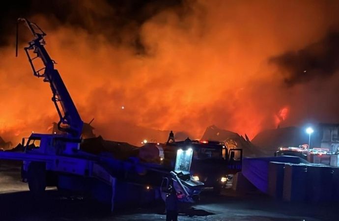 Muğla’da bal fabrikasında yangın kontrol altına alındı!