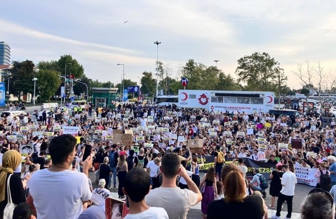 Katliam yasası Kadıköy’de protesto edildi!