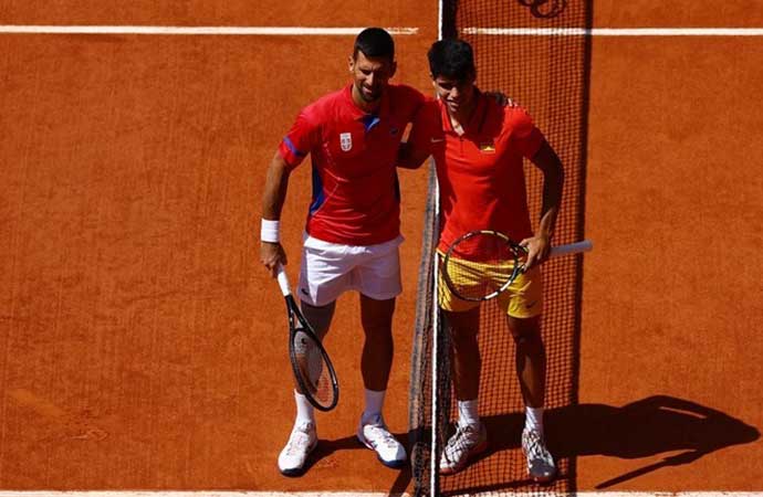 Biri en genç biri en yaşlı! Djokovic ve Alcaraz olimpiyat tarihine geçti