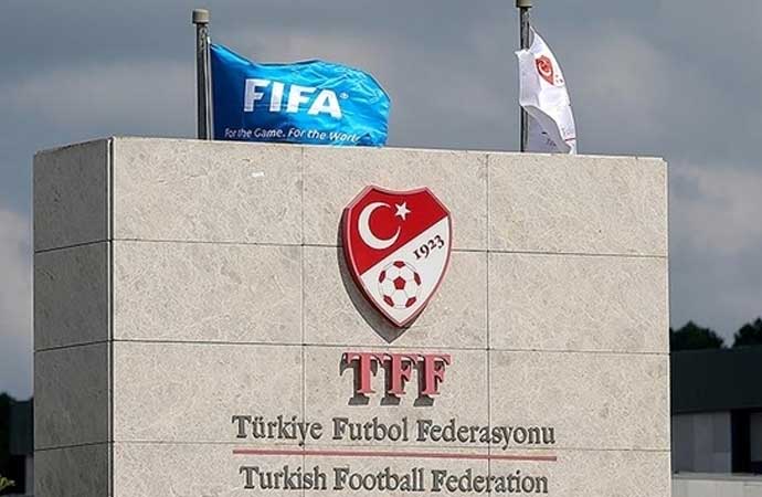 TFF’de üst düzey dört istifa!